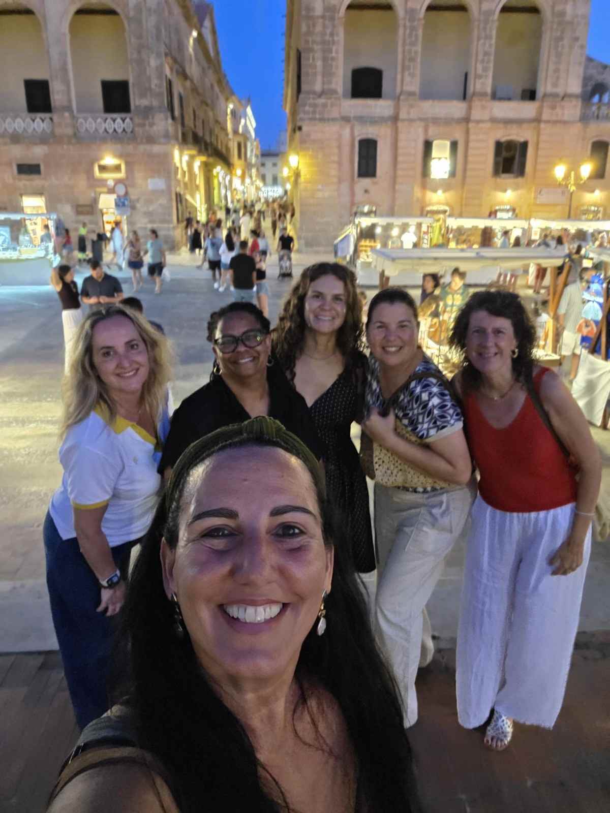 An evening exploring local crafts at the artisan market in Ciutadella