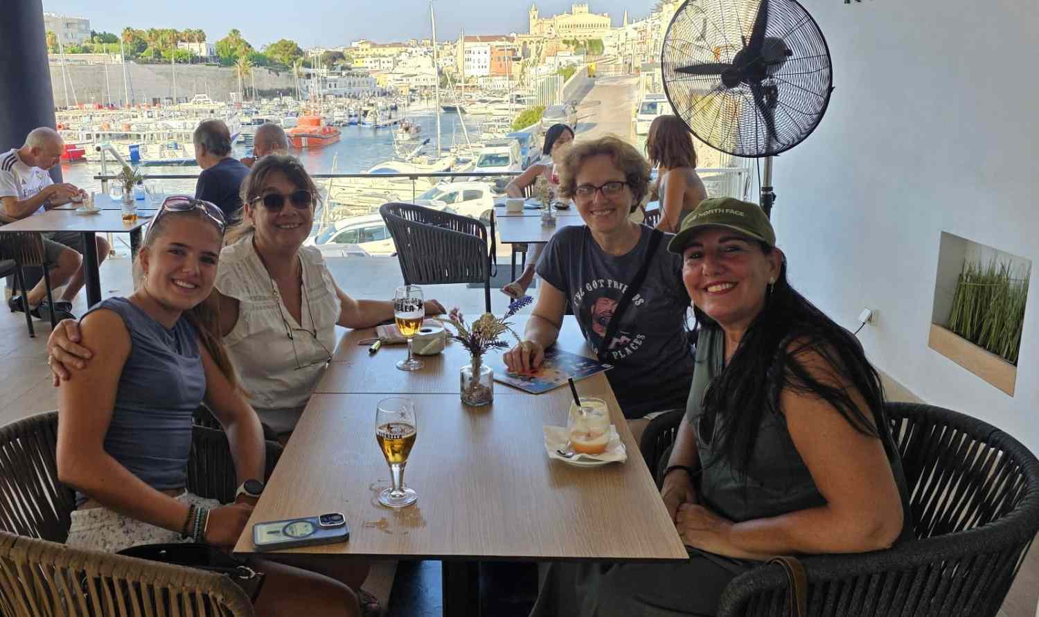 An evening at Club Nàutic in Ciutadella harbour